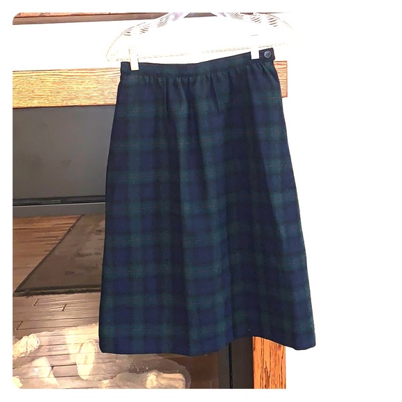 Vintage Dresses & Skirts - Beautiful vintage Pendleton wool skirt size 8